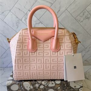 ❤️ BRAND NEW PINK GIVENCHY MINI ANTIGONA BAG IN 4G EMBROIDERED CANVAS.